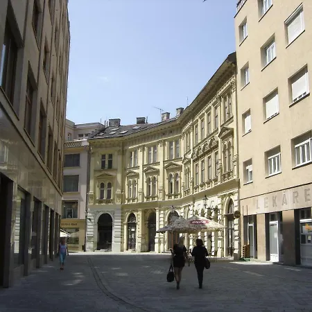 Manderla Bratislava * Bratislava