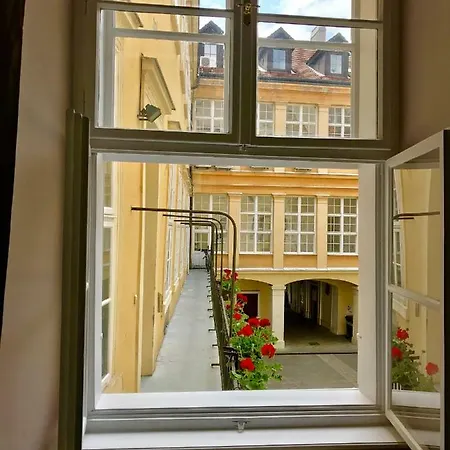 Апартаменти Manderla Bratislava