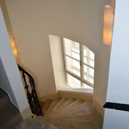 Manderla Bratislava Apartamento *